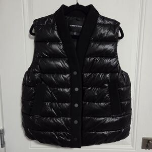 NWT - Kenneth Cole Women's Quilted Puffer Vest - Size M